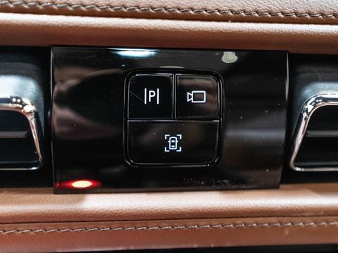 Used 2021 Lincoln Aviator Reserve w/ Equipment Group 202A AWD/4WD image 28