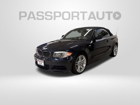 Used 2013 BMW 135i Convertible image 1
