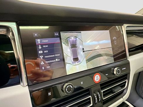 New 2026 Porsche Macan AWD/4WD image 15