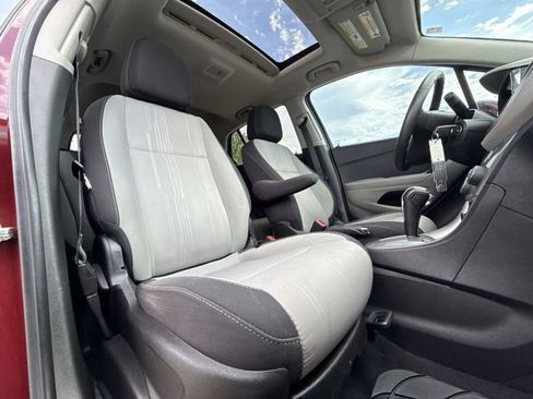 Used 2016 Chevrolet Trax LT w/ LT Sun and Sound Package FWD image 24