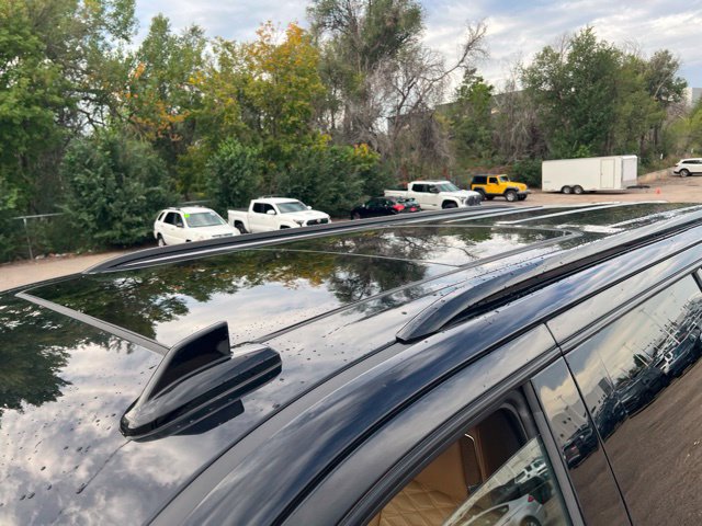 Used 2023 Cadillac Escalade ESV Sport w/ LPO, ONYX Package AWD/4WD image 14