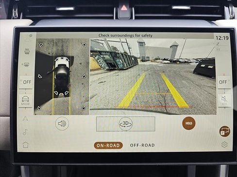 New 2025 Land Rover Discovery Sport S image 24