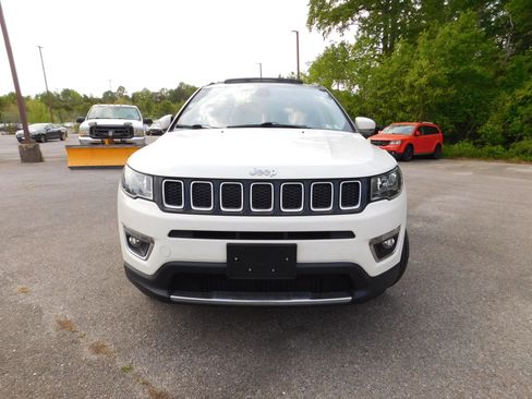 Used 2020 Jeep Compass Limited AWD/4WD image 3