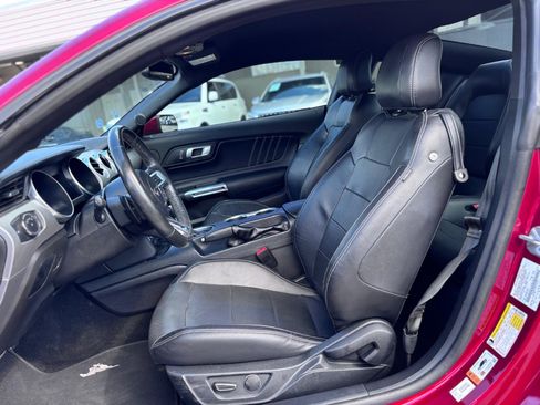 Used 2019 Ford Mustang GT Premium w/ Black Accent Package image 8