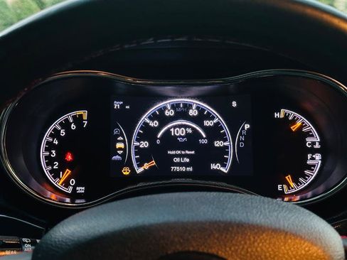 Used 2017 Jeep Grand Cherokee Trailhawk image 32