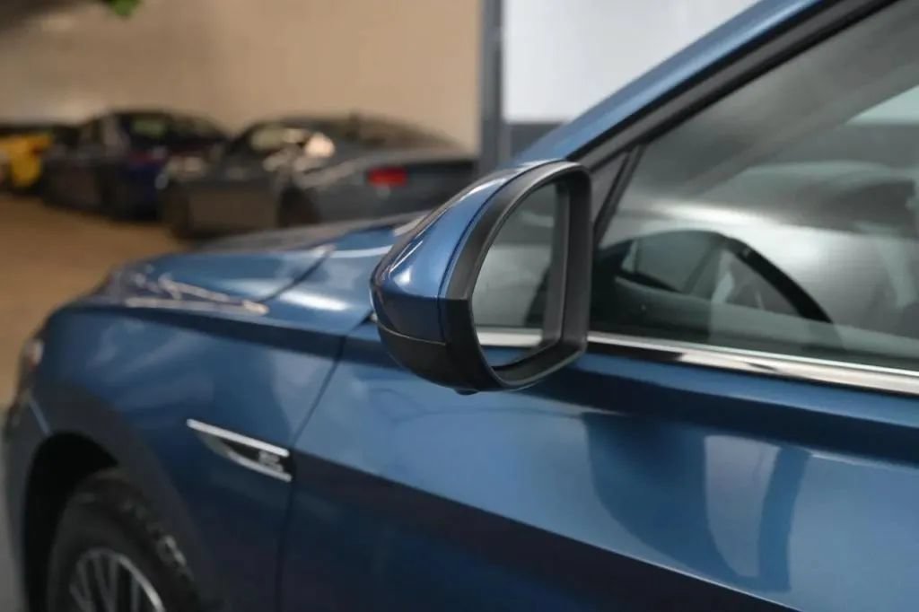 Used 2019 Volkswagen Jetta SEL FWD image 11