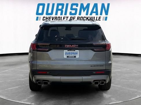 Used 2025 GMC Acadia Elevation FWD image 5