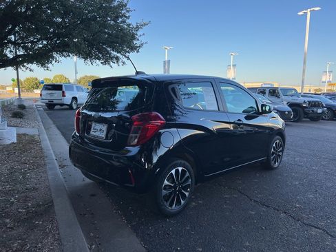 Used 2022 Chevrolet Spark LT w/ Spark Special Edition image 7