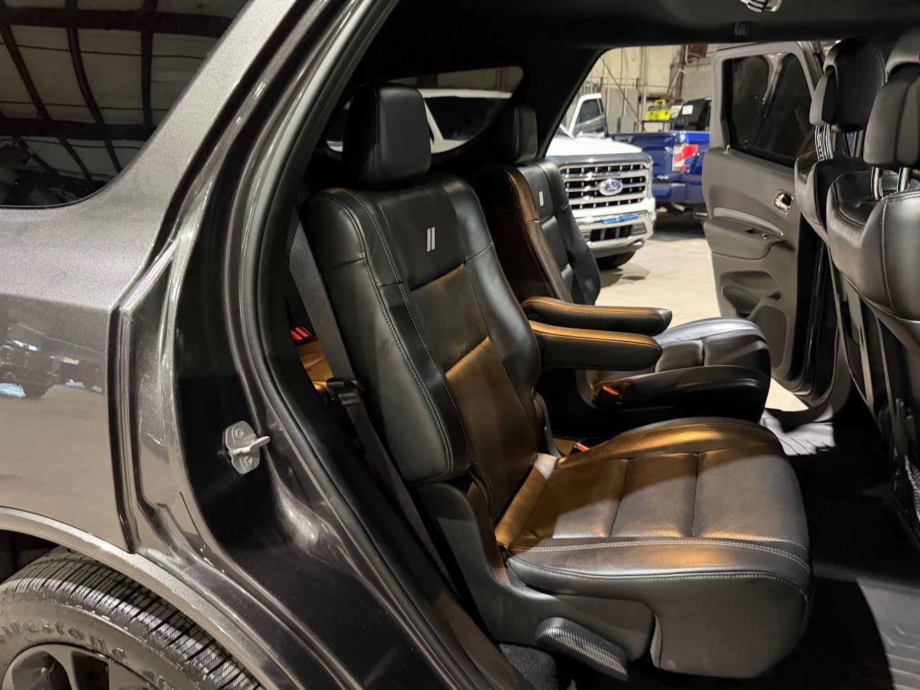 Used 2020 Dodge Durango R/T w/ Blacktop Package AWD/4WD image 24
