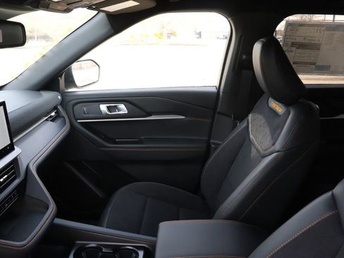 New 2026 Ford Explorer Tremor w/ Tremor Convenience Package image 14