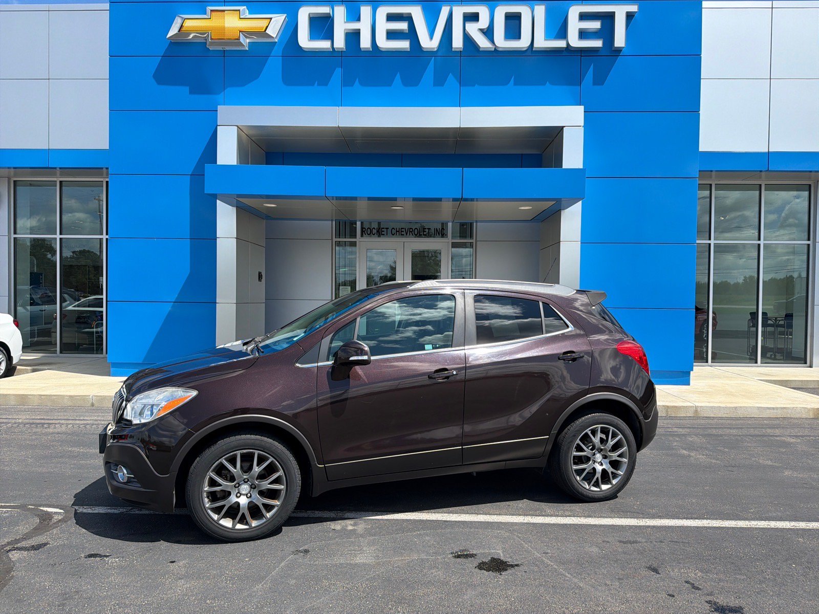 Used 2016 Buick Encore Sport Touring AWD/4WD image 1