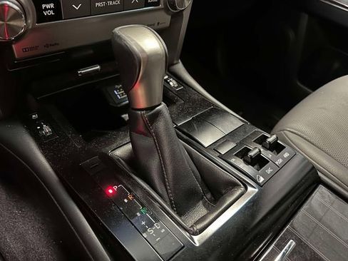 Used 2021 Lexus GX 460 Premium w/ Premium Package AWD/4WD image 28