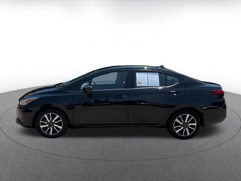 Used 2025 Nissan Versa SV FWD image 8