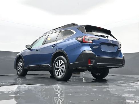 Used 2020 Subaru Outback Premium AWD/4WD image 23