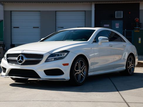 Used 2016 Mercedes-Benz CLS 400 4MATIC image 4