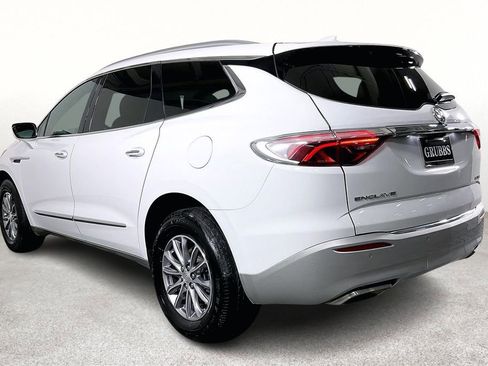 Used 2022 Buick Enclave Premium image 17