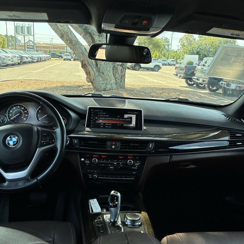 Used 2017 BMW X5 xDrive40e AWD/4WD image 7