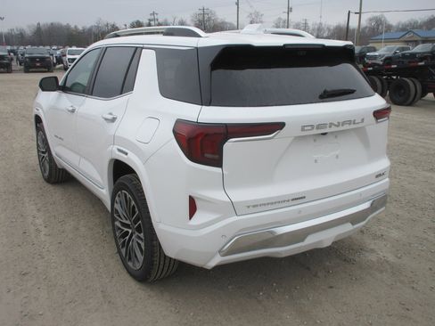 New 2026 GMC Terrain Denali image 7