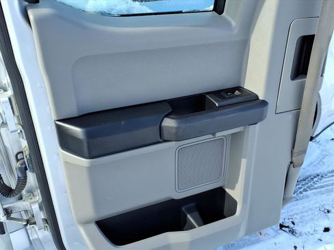 Used 2015 Ford F150 XL w/ Equipment Group 101A Mid image 9