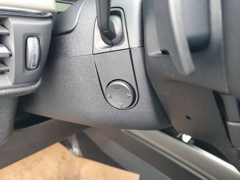 New 2026 Lincoln Corsair Premiere image 15