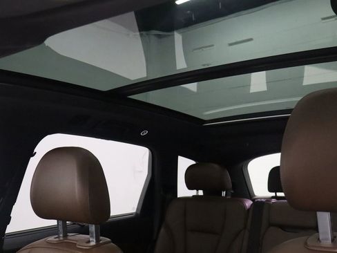 Used 2017 Audi Q7 3.0T Prestige w/ Prestige Package image 34