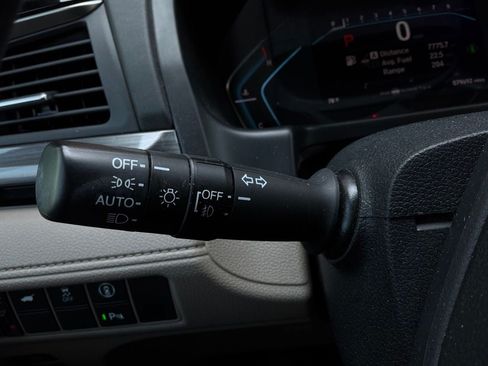 Used 2023 Honda Odyssey Elite image 54