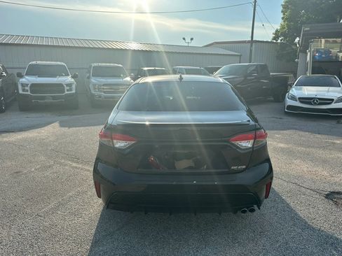 Used 2021 Toyota Corolla SE w/ Carpet Mat Package (TMS) FWD image 4