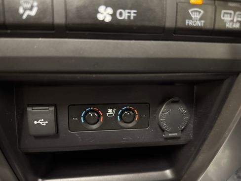 Used 2023 Toyota 4Runner Limited image 37