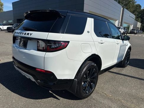 Certified 2025 Land Rover Discovery Sport Dynamic SE AWD/4WD image 8