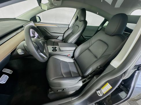 Used 2023 Tesla Model Y Performance AWD/4WD image 13