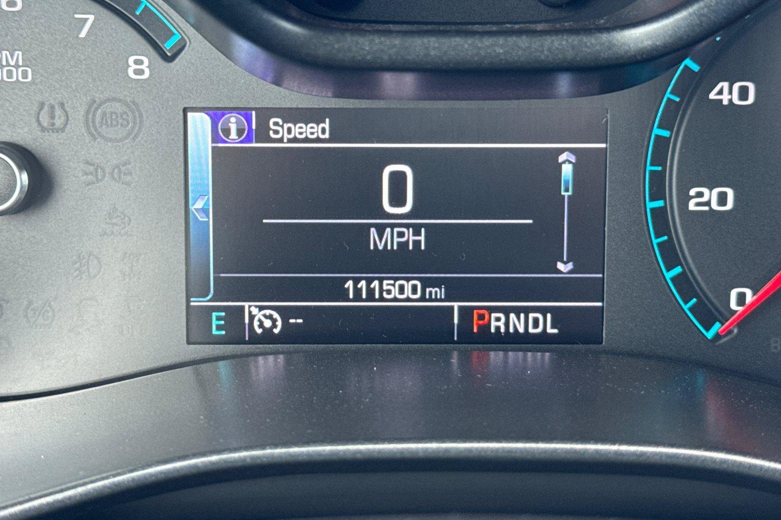 Used 2018 Chevrolet Colorado LT w/ LT Convenience Package RWD image 3