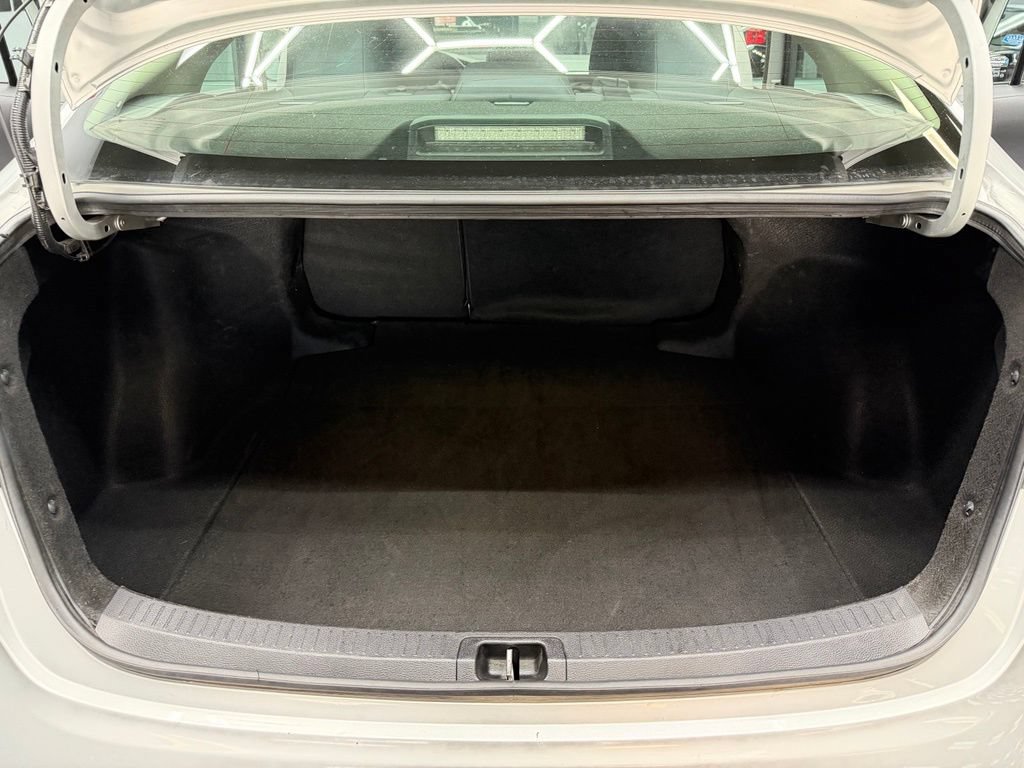 Used 2024 Toyota Corolla LE FWD image 41