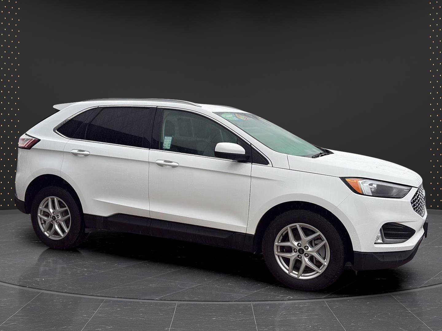 Used 2023 Ford Edge SEL w/ Convenience Package AWD/4WD image 6