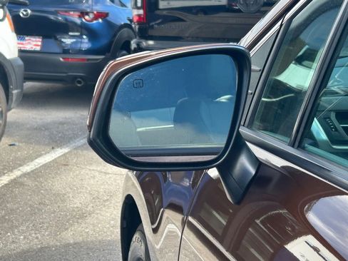 Used 2021 Toyota Sienna XLE image 15