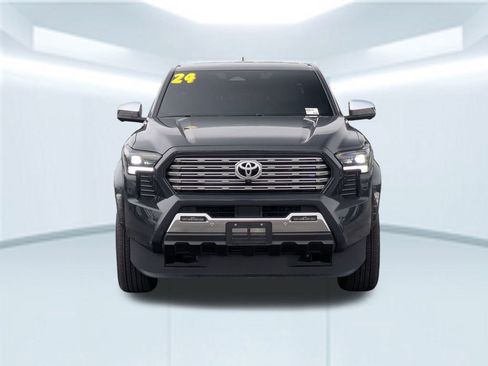 Used 2024 Toyota Tacoma TRD Sport image 10