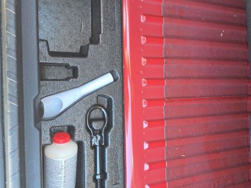 Used 2018 Ford EcoSport SE w/ SE Convenience Package image 18