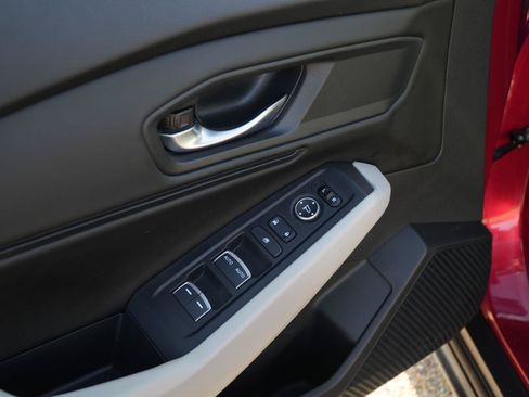 Used 2024 Honda Accord EX image 5