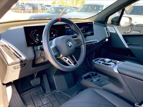 Used 2025 BMW iX M60 image 18