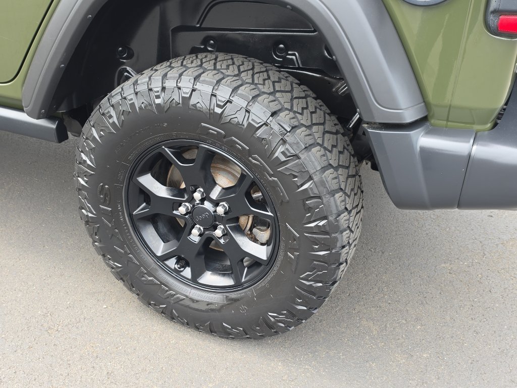Used 2021 Jeep Wrangler Unlimited Sport AWD/4WD image 11