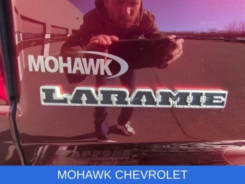 Used 2019 RAM 1500 Laramie w/ Sport Appearance Package image 33