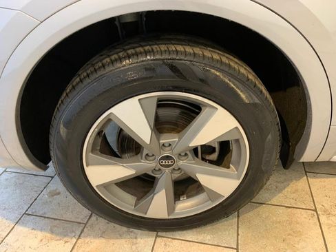 Used 2023 Audi Q5 2.0T Premium Plus AWD/4WD image 26
