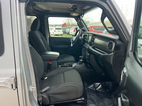 Used 2020 Jeep Wrangler Unlimited Sport S image 26