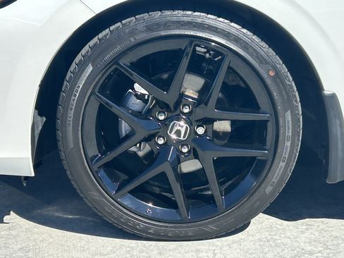 Used 2024 Honda Civic Sport image 7