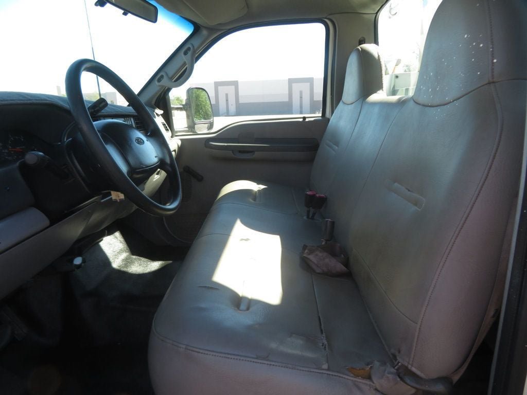 Used 2000 Ford F450 2WD Regular Cab Super Duty image 15