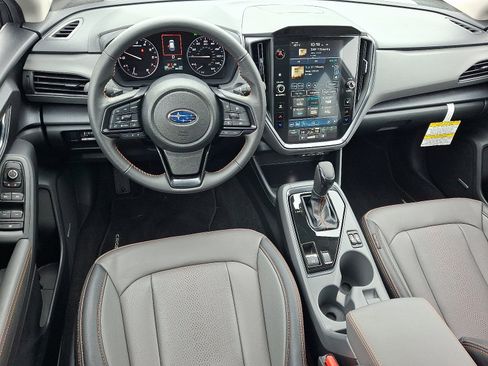 Used 2025 Subaru Crosstrek 2.5i Limited AWD/4WD image 11