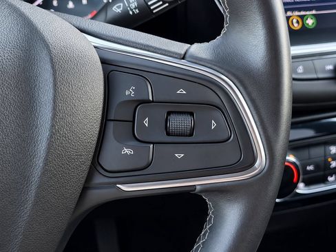 Certified 2020 Buick Encore GX Preferred w/ Sport Touring Package FWD image 26