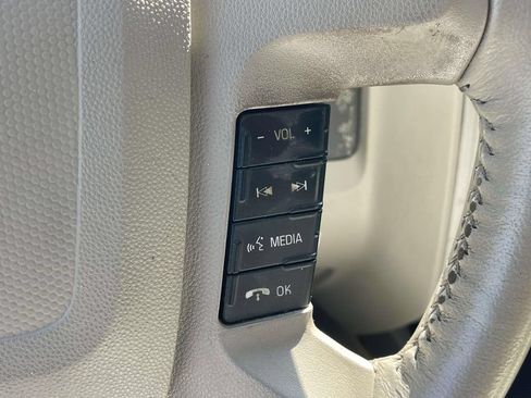 Used 2012 Ford Escape XLT FWD image 26