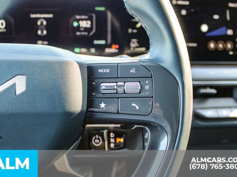 Used 2024 Kia EV9 GT-Line image 28