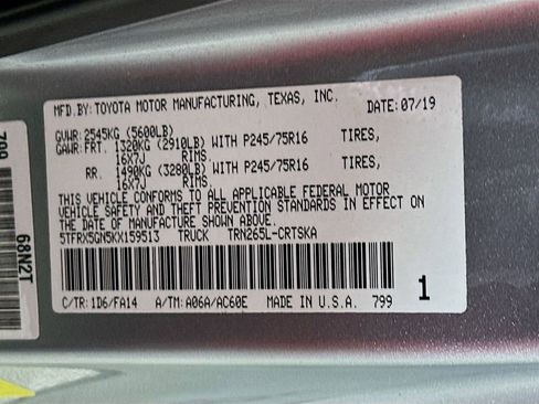 Used 2019 Toyota Tacoma SR image 27