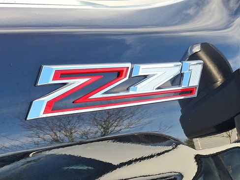 Used 2021 Chevrolet Silverado 2500 LTZ w/ LTZ Plus Package image 11